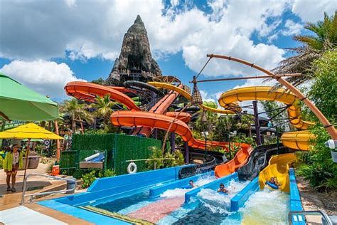 Father Of Three Who Was Paralyzed On Universal Volcano Bay Water Slide