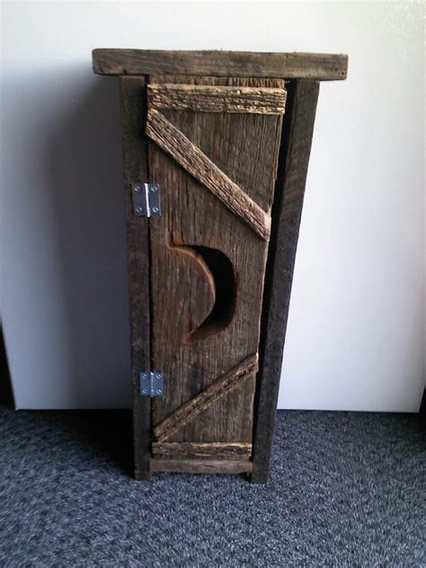 A charming addition to a cabin or lodge bathroom. 8a0228391f09967c192c7c653f1d6bae.jpg 720×960 pixels ...