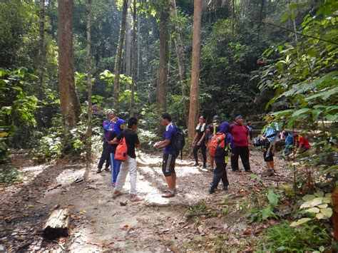 Gunung angsi bukit putus to ulu bendul which the locals call a trans hike. The Engine Hiker: Gunung Angsi via Ulu Bendul
