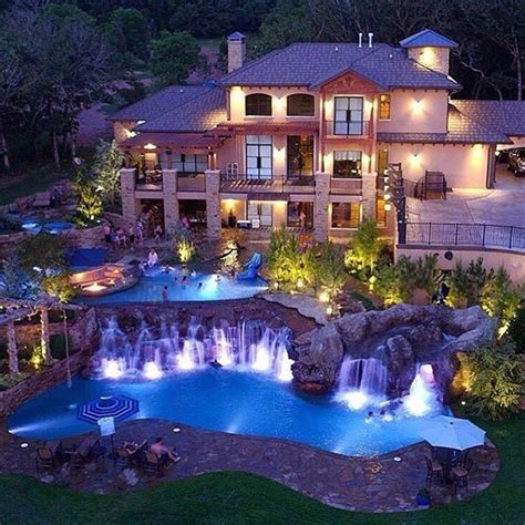 Luxury Living Grand Pools And Waterfalls Befitting Of This Magnificent