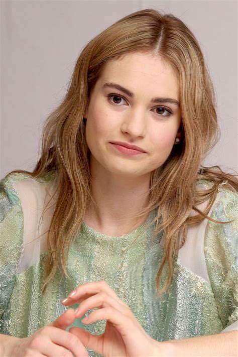 Lily James Cinderella Press Conference In Beverly