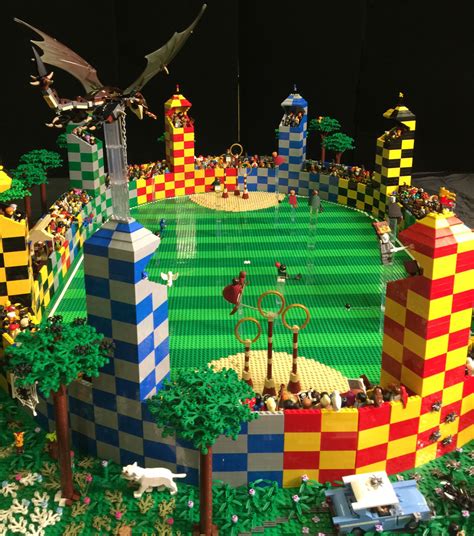 Riesiges Lego Harry Potter Quidditch Layout Zusammengebaut