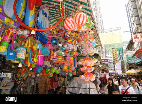China Hong Kong Wan Chai Tai Yuen Street Open Street Market Stock Photo