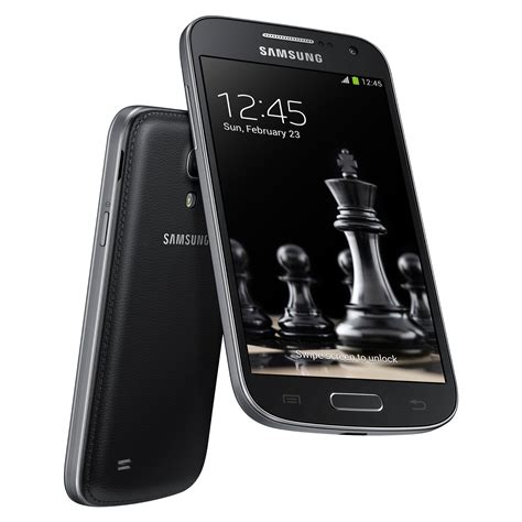 Samsung Galaxy S4 And Galaxy S4 Mini Black Editions With Faux Leather