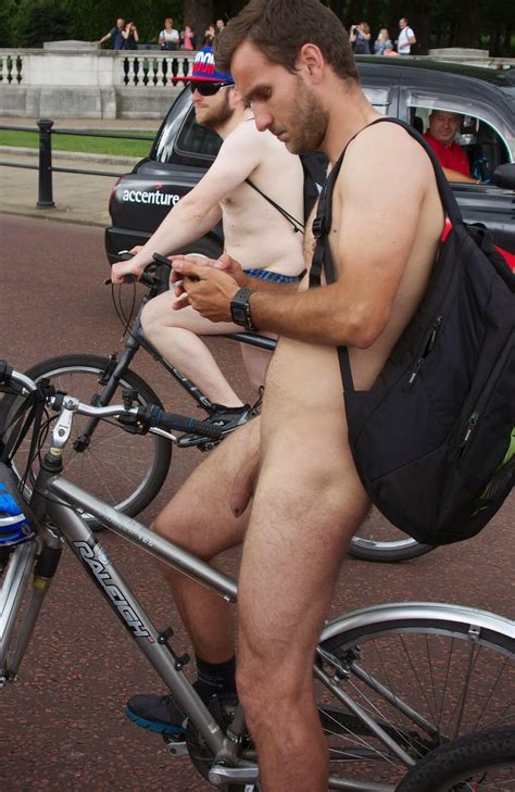 Des Hommes Nus Wnbr