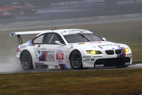 Filebmw M3 Gt2 Ilmc Zhuhai 2010 Wikipedia The Free Encyclopedia