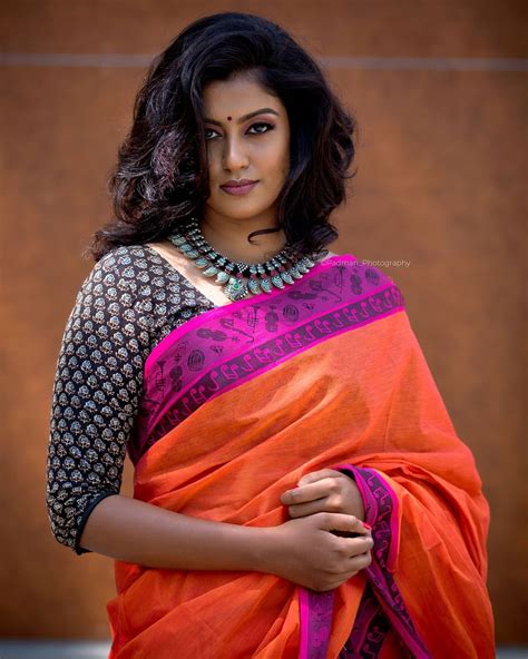 bharathi kannamma serial actress roshni haripriyan photoshoot in saree