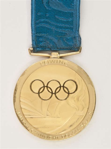 Złoty Medal Olimpijski Dar Tomasza Kucharskiego Muzeum Sportu I