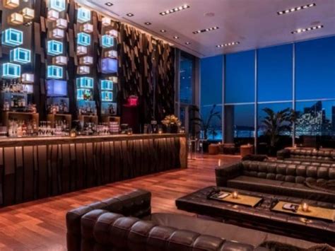 Best Lounges In Nyc Places To Chill Rooftop Bars Nyc Rooftop