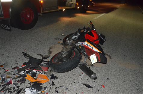 Motorcycle Wrecks Motorcycle Review And Galleries