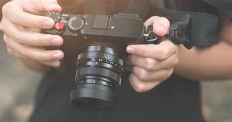 6 kamera digital terbaik harga 2 jutaan tahun 2020 untuk anda yang baru menyukai dunia fotografi, membeli kamera digital adalah opsi yang tepat. 10 Kamera Mirrorless Terbaik 2017 untuk Dompet, Harganya ...