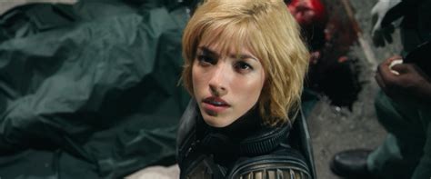 Olivia Thirlby Dredd Olivia Images Pictures Photos Icon Daftsex Hd