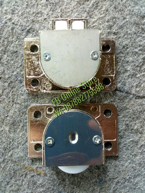 Pembayaran mudah, pengiriman cepat & bisa cicil 0%. Jual Roda Pintu Sliding Lemari Geser Model 388 Huben SD12 ...
