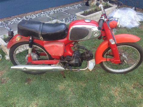 Variants include the honda nc50 express, honda na50 express ii, honda nx50 express sr and honda nu50 urban express. Scooters & Mopeds - 1960's Honda C110 50cc motorbikes was ...
