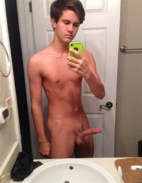 Slim Nude Teen With A Long Thin Cock Nude Men Post