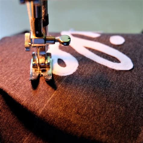 We did not find results for: Applikation nähen: Buchstaben applizieren auf Jersey mit ...