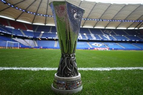 .uefa europa league uefa europa conference league uefa super cup algarve football cup fnl cup premier league international cup uefa by women's football latvian federation cup torneio internacional algarve u17 centenary shield u18 schoolboys tipsport liga trofeo angelo. Falso9blog: PREVIA DE LA FINAL DE LA EUROPA LEAGUE