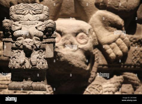 Coatlicue - Mother of the Aztec gods Stock Photo - Alamy