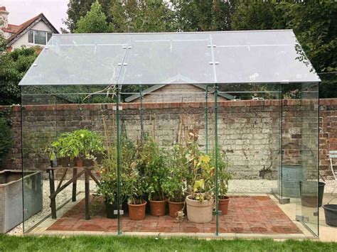 Home Uk Modern Frameless Greenhouse