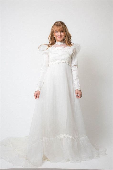 boho wedding dress vintage 70s wedding dress ivory white etsy vintage wedding dress boho