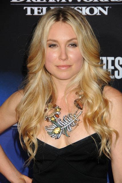 Sarah Carter Bra Size Age Weight Height Measurements Celebrity Sizes