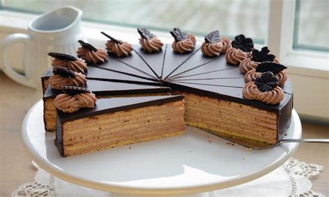 Maybe you would like to learn more about one of these? Prinzregententorte | Rezept in 2019 | Schokoladentorte ...