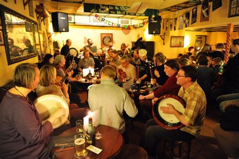 Pub Music Of Ireland And Britain Spinditty