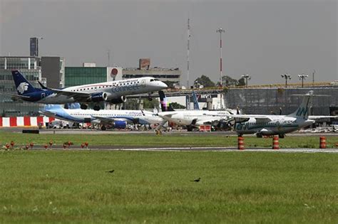 AICM se amparará contra medidas de Cofece sobre slots | El Economista