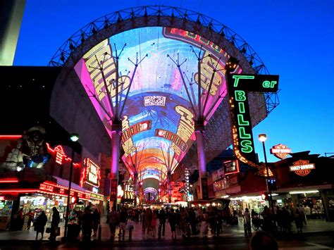 Log in to finish your rating last vegas. Fremont Street - Las Vegas | Matthew Straubmuller | Flickr