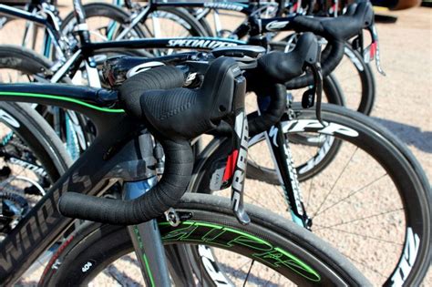 A closer look at the manx missile's new race bike. Mark Cavendish's Specialized McLaren Venge - Cavendish has ...