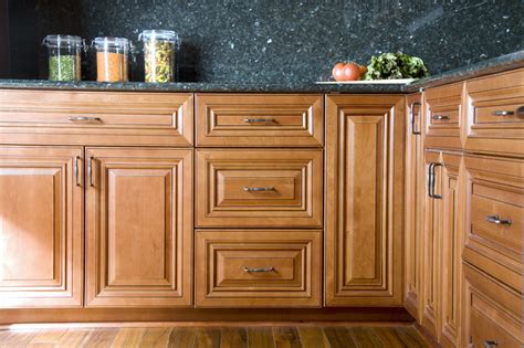 It's maple mocha glaze monday! Mocha Maple RTA Kitchen Cabinets - View Gallery Photos