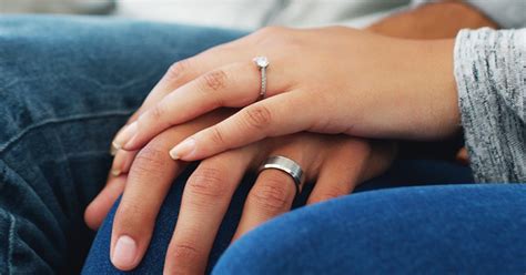 Create Your Own Engagement Ring In Three Easy Steps