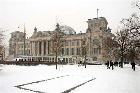 Snow Reichstagberlin Germany Landmarks Western Europe