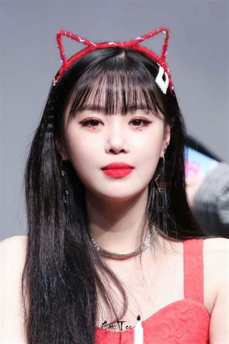 Soojin profile and facts stage name: (여자)아이들 수진/수진 사진/수진 고화질/수진 몸매/수진 움짤 ...