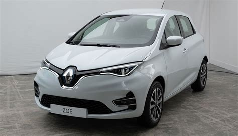 Zoe) ist ein elektrisch angetriebener kleinwagen des französischen herstellers renault, der seit märz 2013 ausgeliefert wird. E-Renault ZOE mit neuem Rekordmonat - ecomento.de