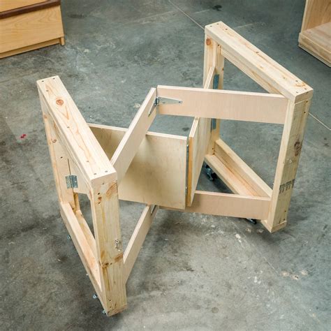 How To Make A Folding Workbench