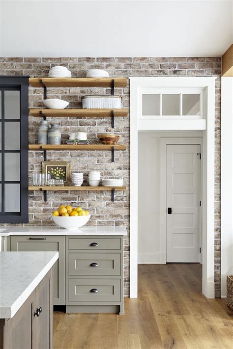 Wayfair.com has been visited by 1m+ users in the past month Brick Backsplash è Savannah Grey mattone impiallacciato ...