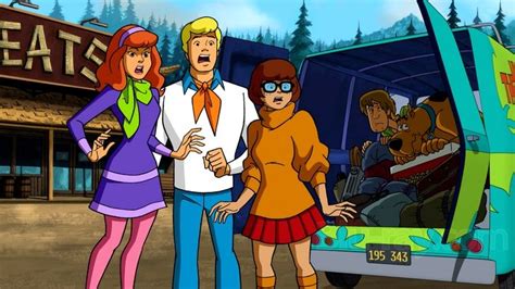 Scooby Doo Camp Scare Usa 2010 Reviews Scooby Doo Movies Scared