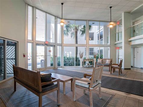 Regency Towers #402 East: 2 Bedroom Vacation Condo Rental Pensacola