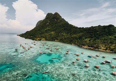 Bajau Laut Sea Gypsies Pulau Mabul Sabah