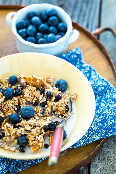 Lemon Blueberry Granola Recipe Breakfast Recipes Sweet Yogurt