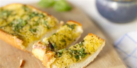 So, next time you find yourself at the stale end of your loaf don't bin it, blitz it! How to Make Garlic Bread - Great Italian Chefs