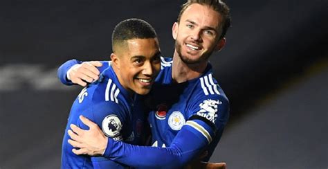 Leicester city hat erstmals in seiner vereinsgeschichte den fa cup gewonnen. Goudhaantjes Vardy en Tielemans bezorgen Leicester tweede ...