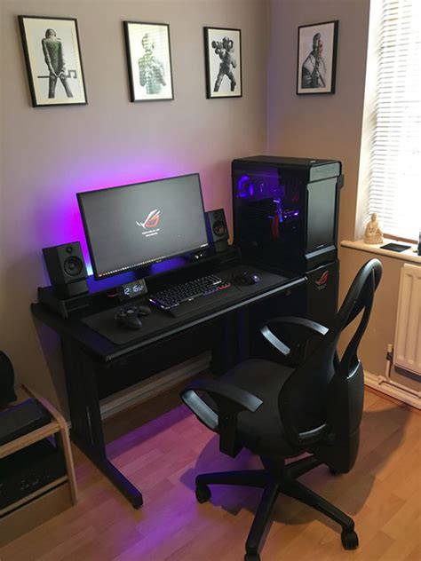 However, we are sure that. black-rog-gaming-desk-setups | HomeMydesign