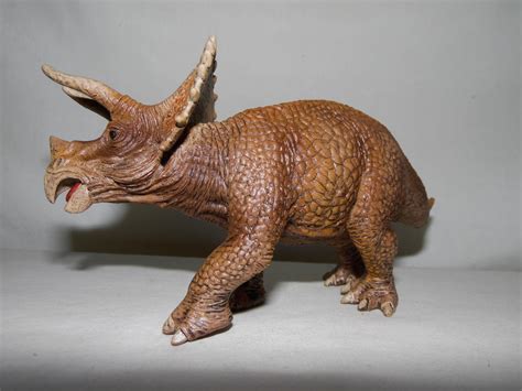 Triceratops World Of History By Schleich Dinosaur Toy Blog
