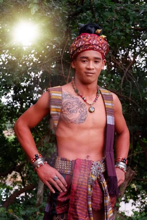 Maybe you would like to learn more about one of these? Thailand 🇹🇭 | Isan ancient costume in 2020 | Costumes ...
