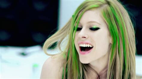 Thumbs up if you like this video. I Smile - Avril Lavigne Wallpaper (22353741) - Fanpop