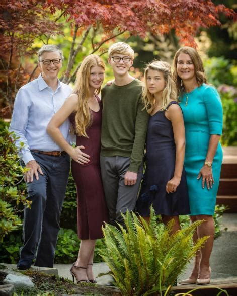 Bill Gates Girlfriend Paula Hurd Hasnt Met His Kids Yet