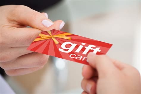 The Pros And Cons Of Prepaid Cards Vs Gift Cards Whats Red