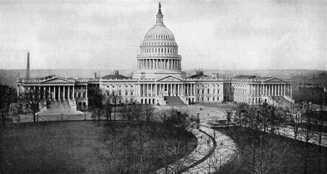 13691 A Vintage Photo Of The United States Capitol Building In